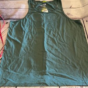 NWT Third coast tank